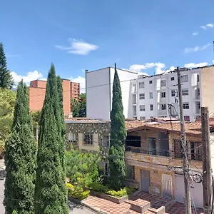  Apartamento Laureles La 33
